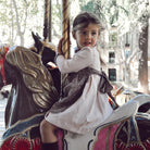 vestido-delantal-flores-rosa-lazada-nina-habana-kids